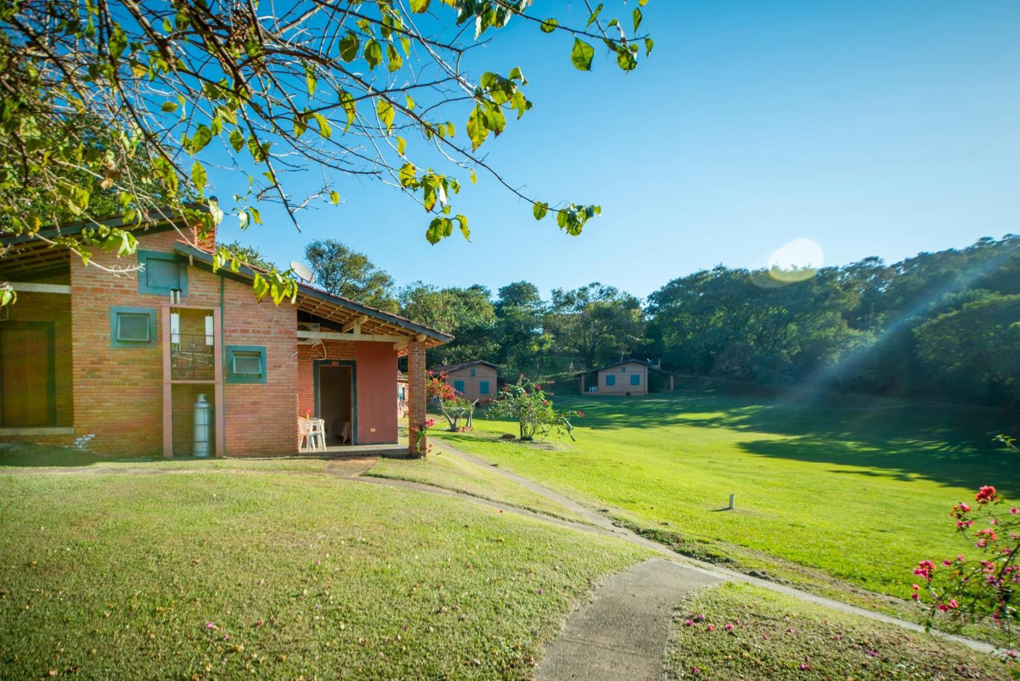 Hotel Fazenda Reviver Araçoiaba da Serra Extérieur photo